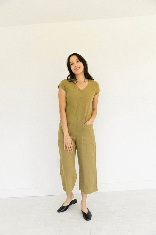 Breezy Linen Jumpsuit in Fennel Seed